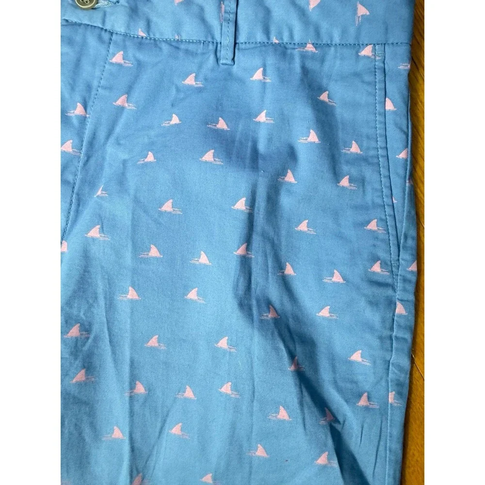 Peter Millar Shorts Mens 38 Performance Golf Blue Shark Fin Print Stretch Summer